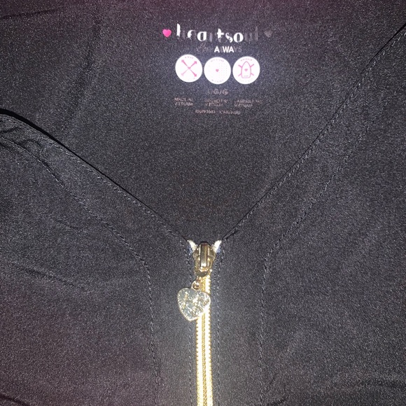 -SOLD- Heartsoul Cute Scrubs Bundle - Picture 3 of 12